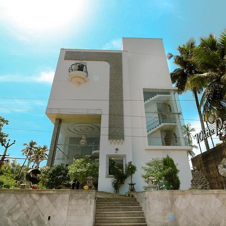 White Pearl Residency Hotel Puduccseri Kültér fotó