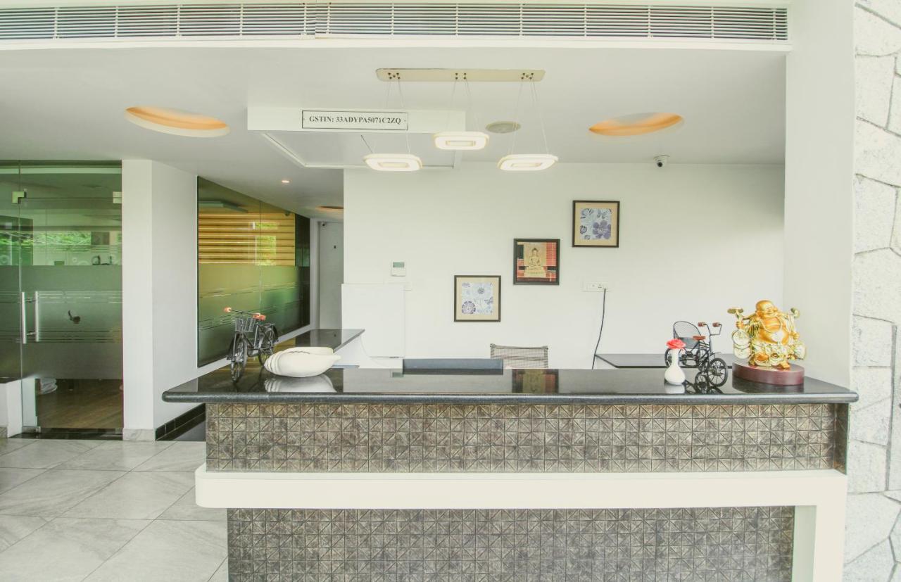 White Pearl Residency Hotel Puduccseri Kültér fotó