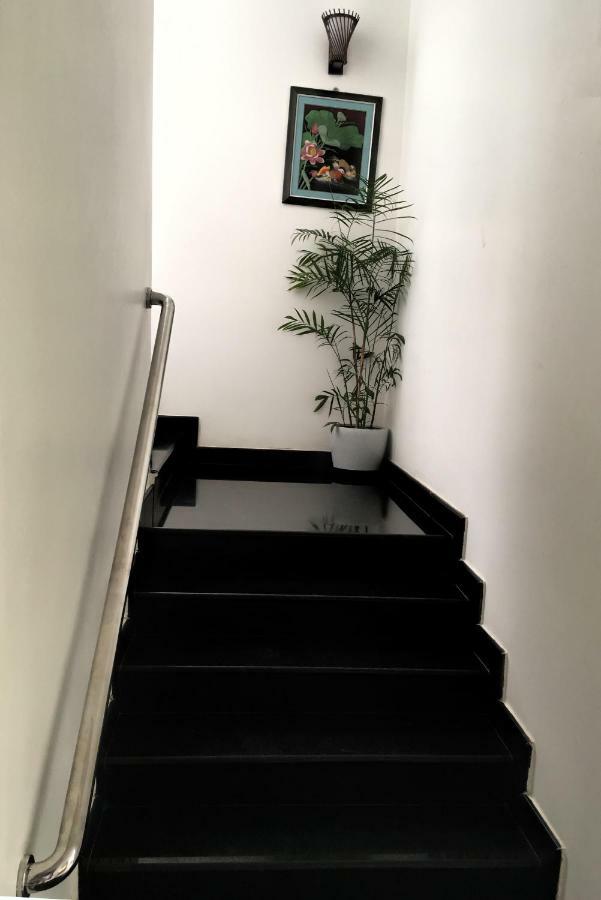 White Pearl Residency Hotel Puduccseri Kültér fotó